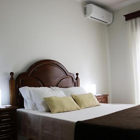 Alojamento Correia กัลเดลาส ภายนอก รูปภาพ